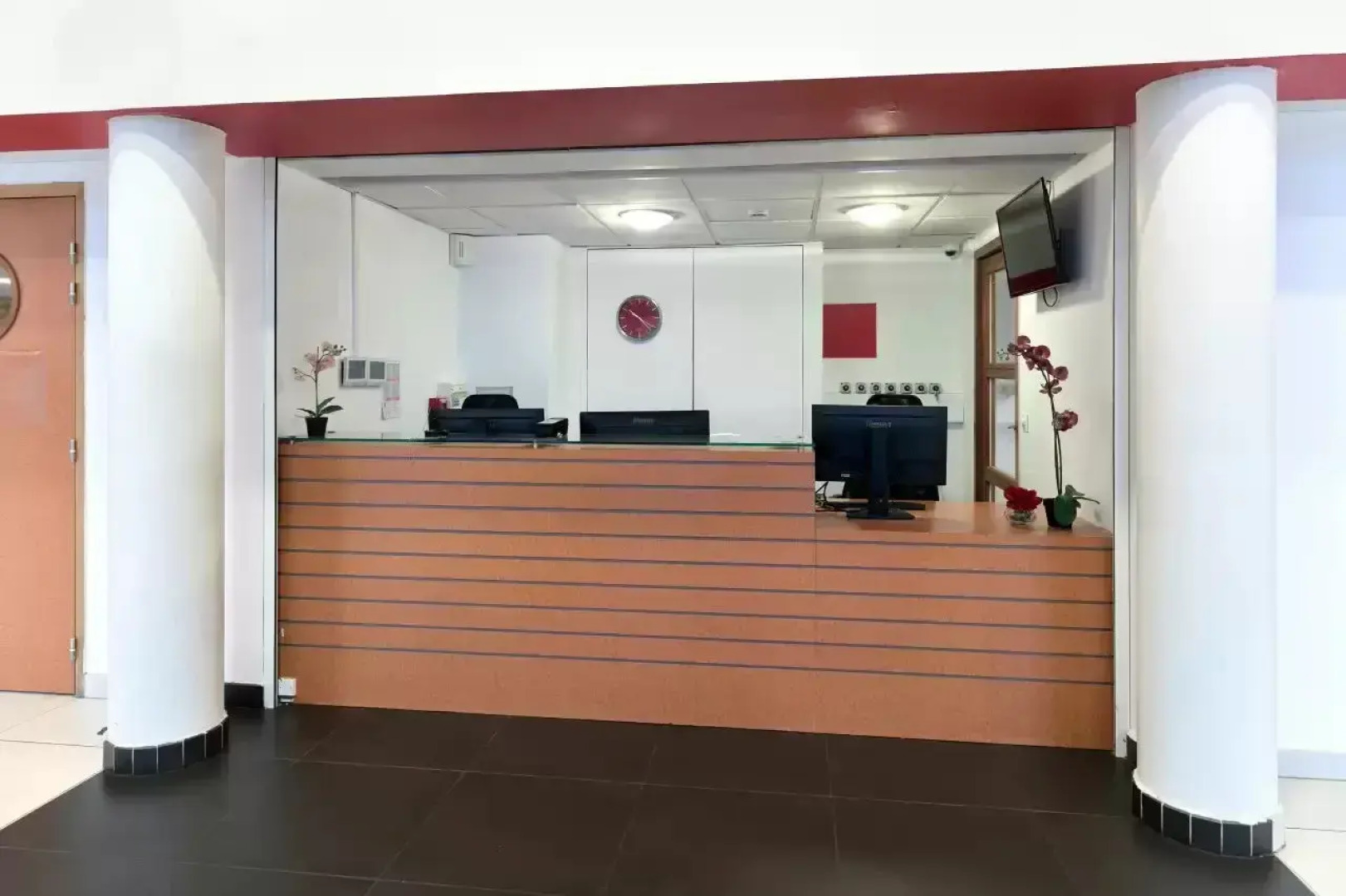 Comfort Aparthotel Versailles Saint Cyr l'Ecole