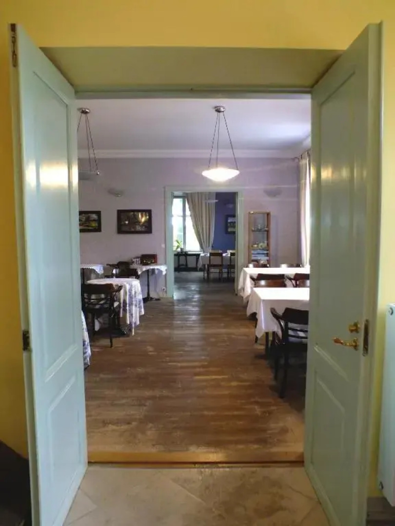 Loona Manor Guesthouse