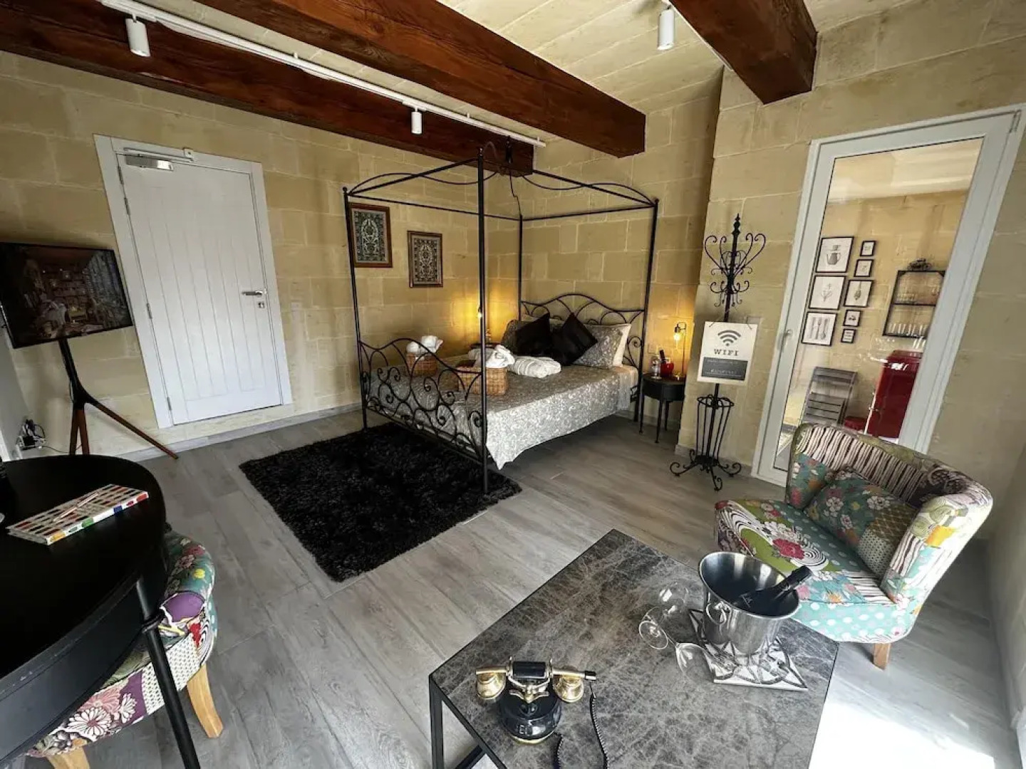 Ta' Pinu Spa Suite - Luxury Heritage Living