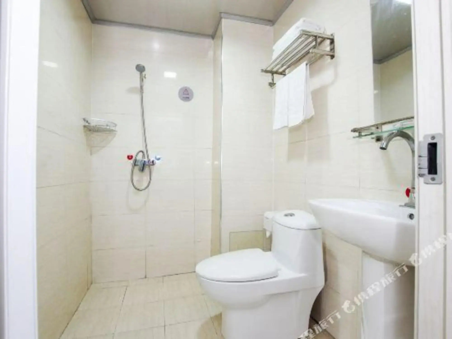infinite  vitality  Hotel