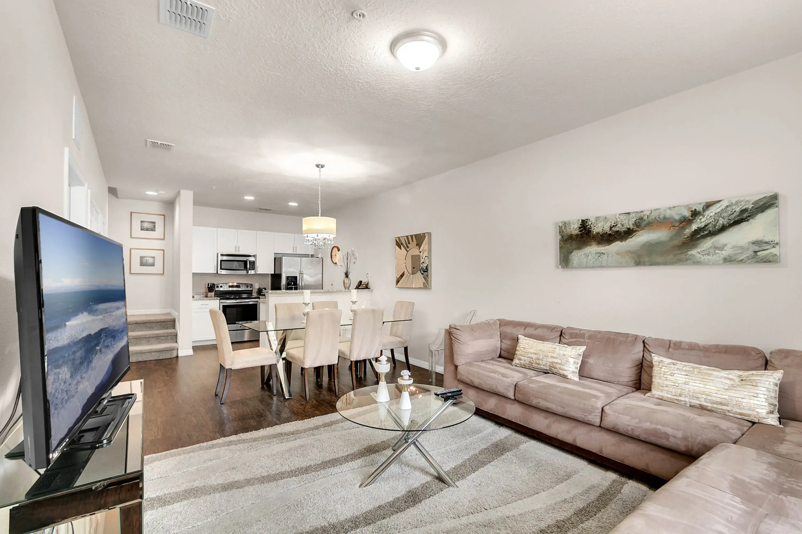 3 Bedrooms / 2 Bathrooms / Lucaya Village (18-102), Kissimmee, US