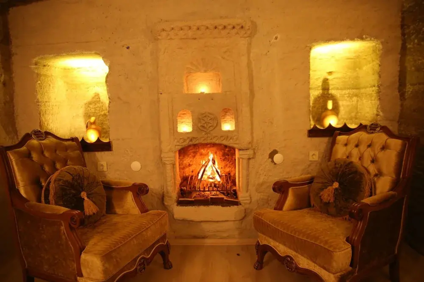 Unicorn Cave Hotel