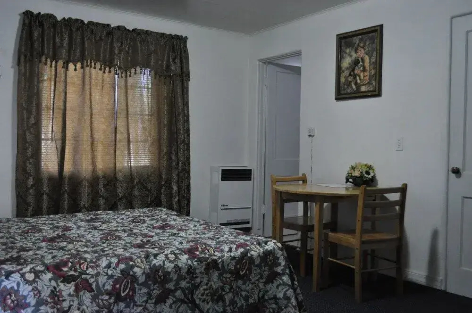 Western Motel Lovell
