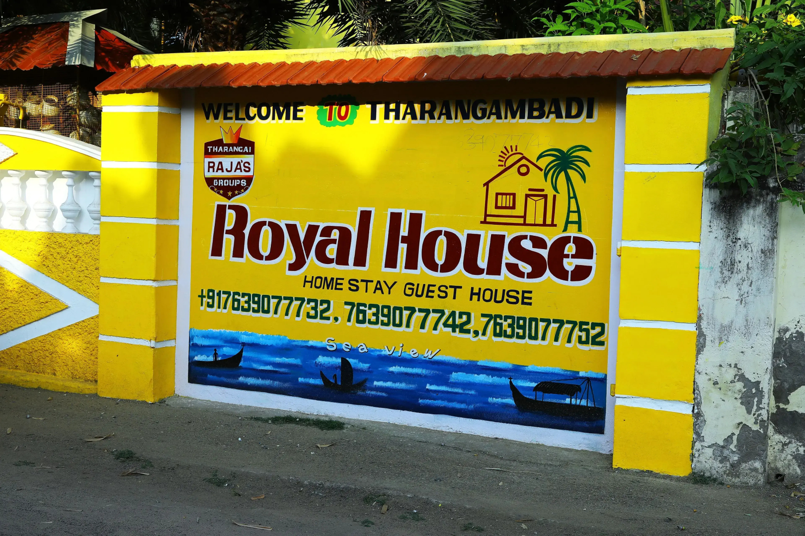 Royal House And Park