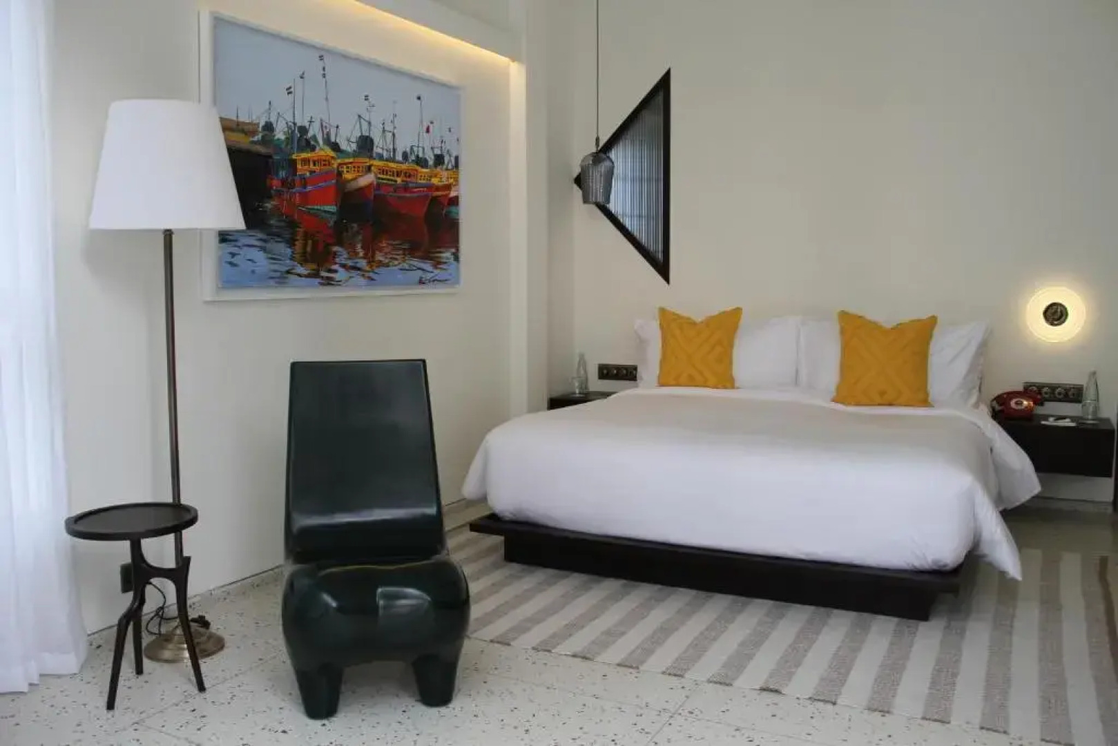 The Postcard on the Arabian Sea