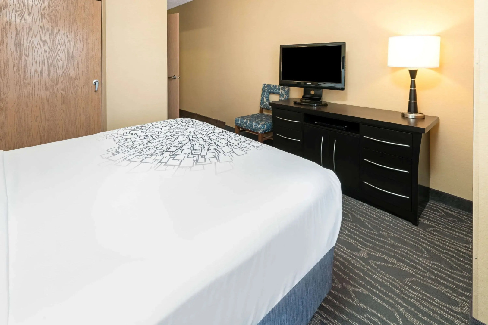 La Quinta Inn & Suites by Wyndham Logan