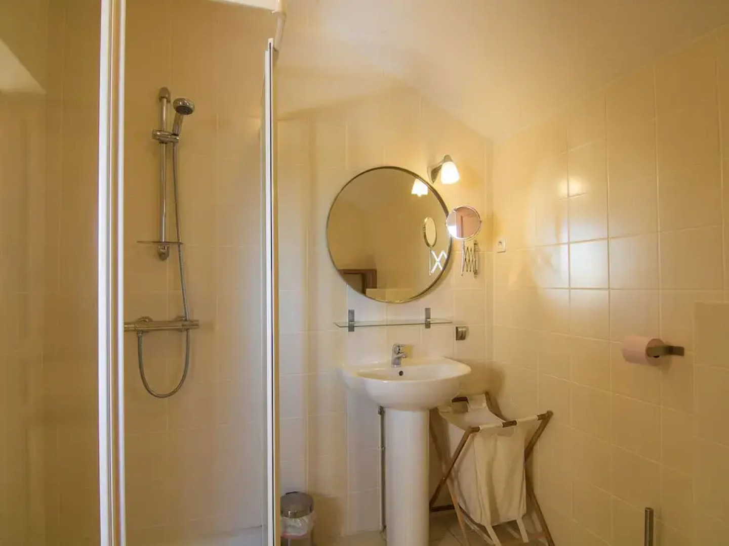 Luxury Villa With Heated Pool Overlooking a Challenging 18-hole Golf Course