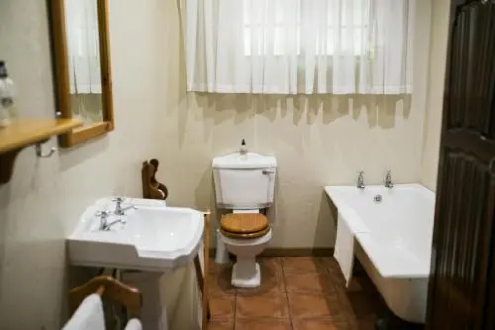 Van Dykshuis Guest House