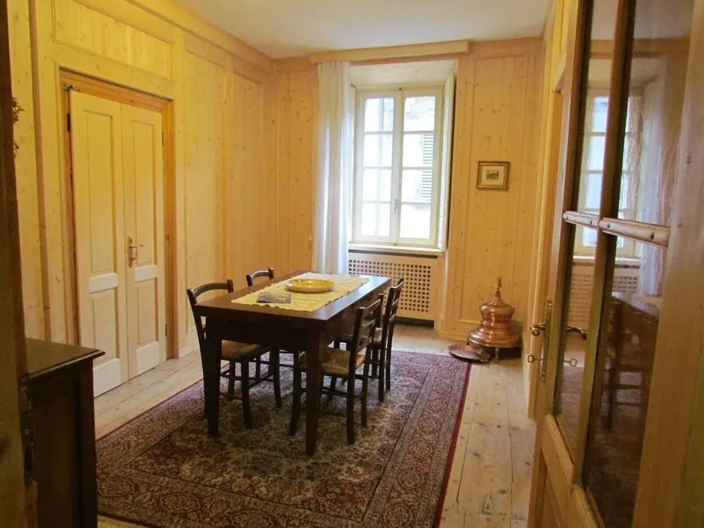 Ancient Palace in the Historic Center, Magical Period Atmosphere, Every Comfort