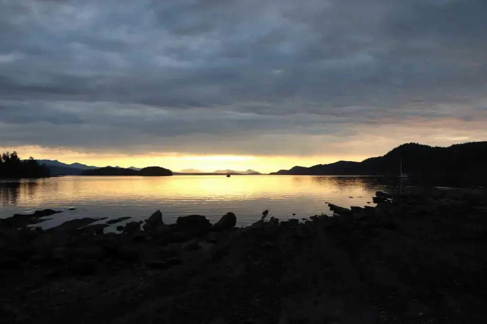 Galiano Oceanfront Inn & Spa