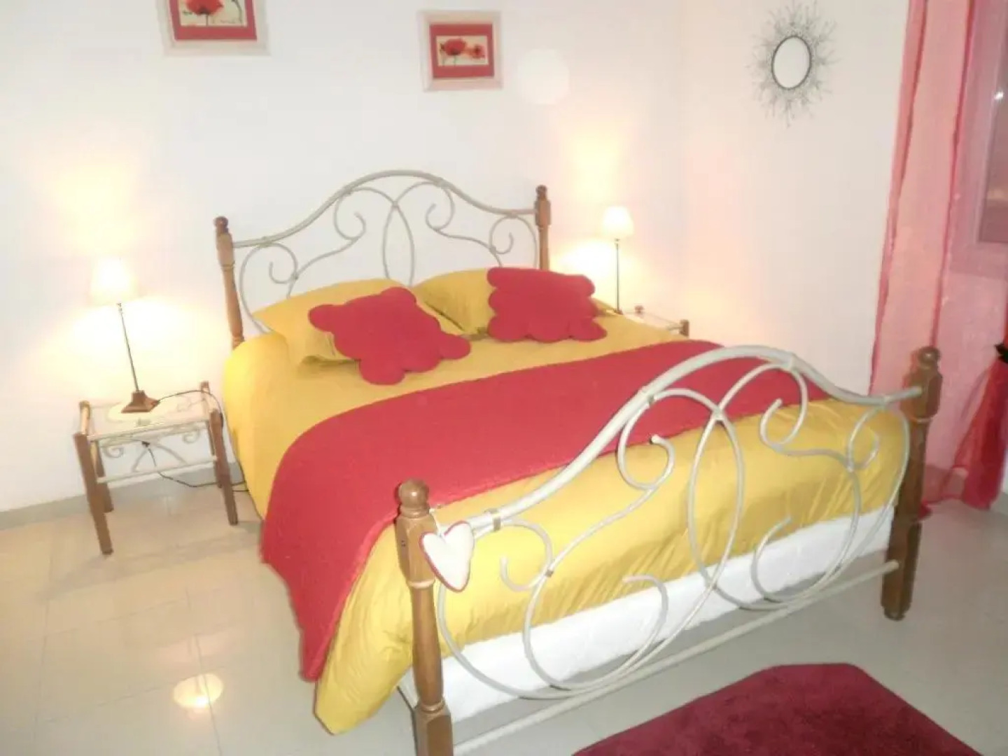 House With 4 Bedrooms in Plougrescant, With Wonderful sea View, Enclos