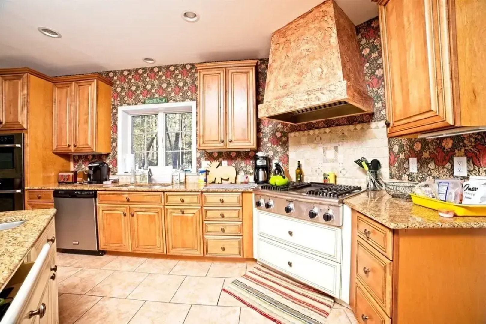 River Road 32, Waterville Valley