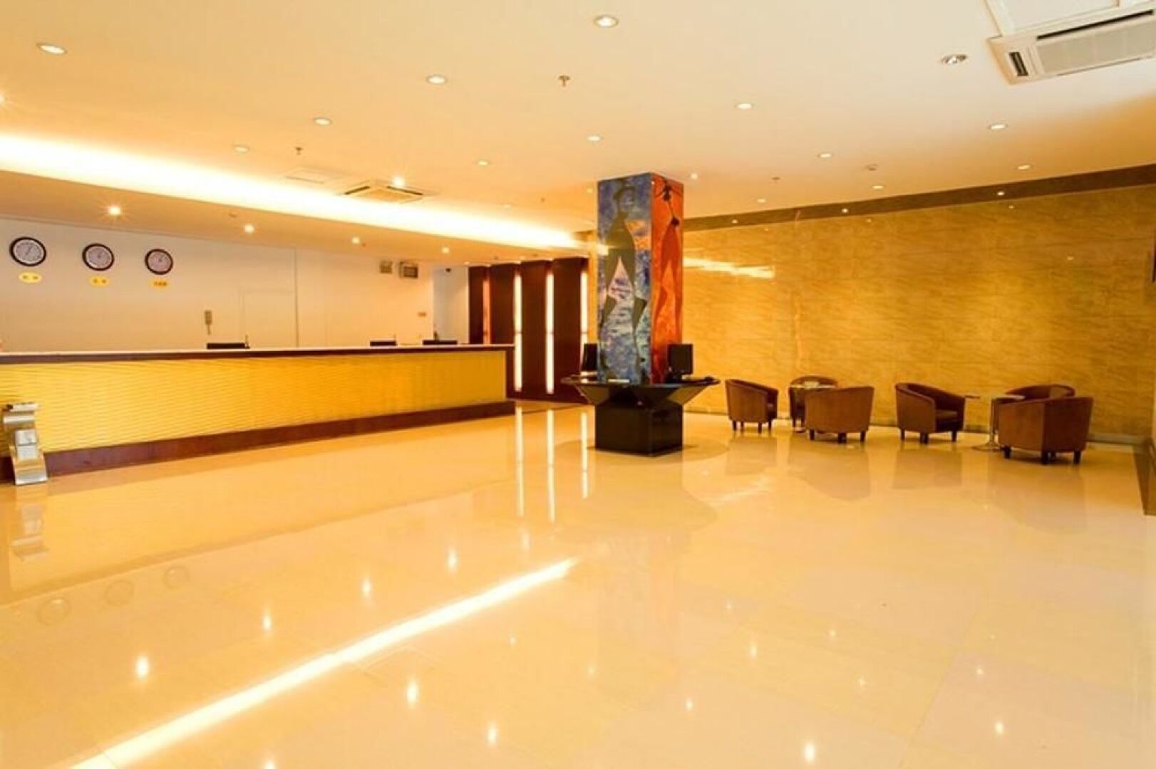 Wuhan Demo Express Hotel Wuchang Railway Station