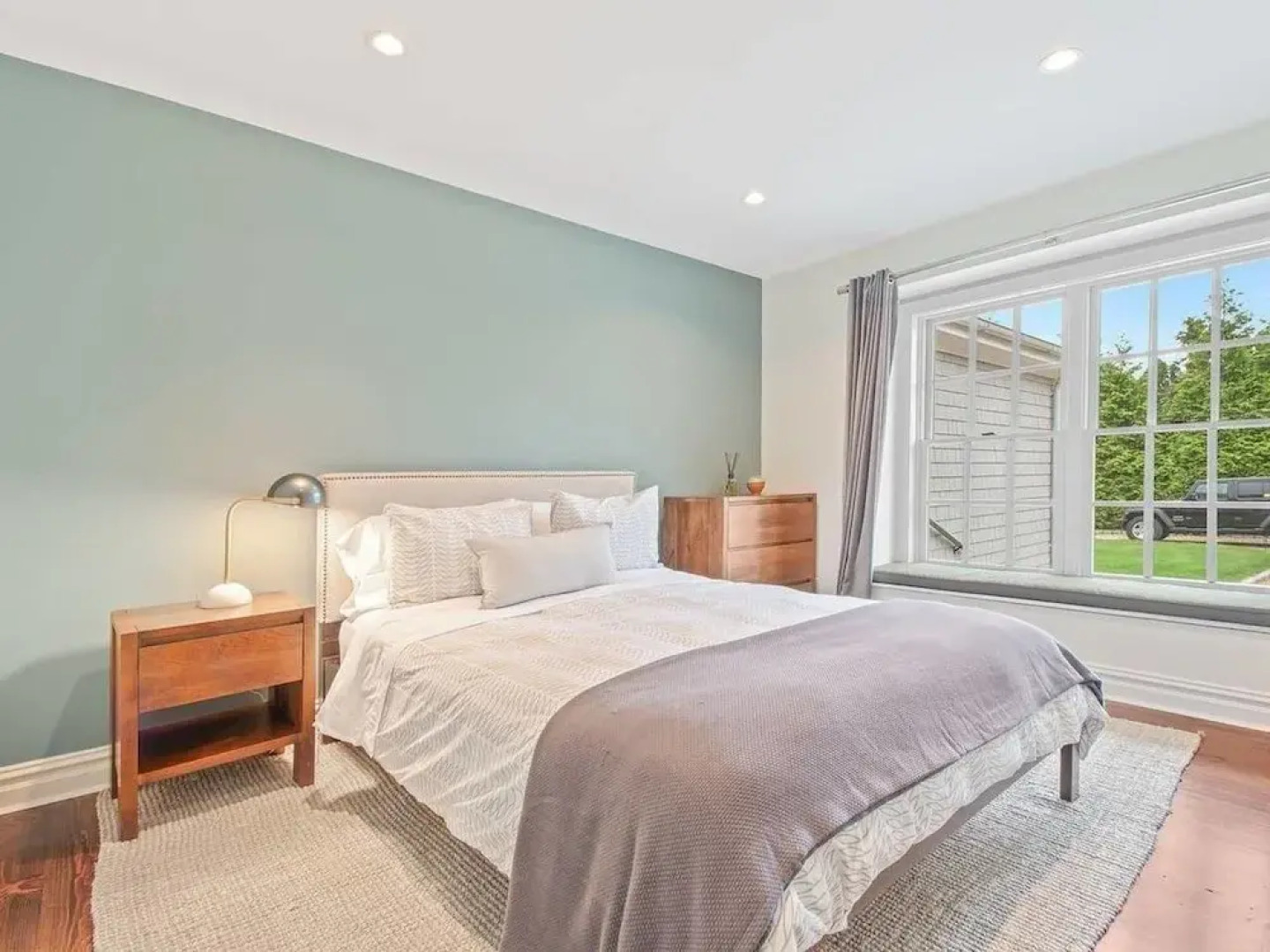 Modern Hamptons Villa