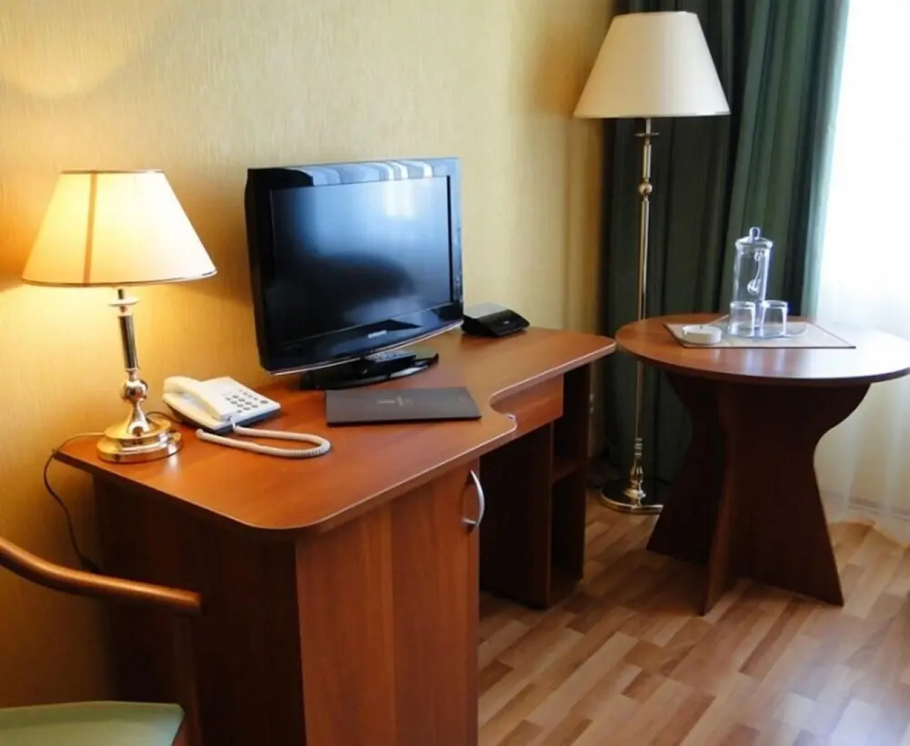 Отель «Бригантина»