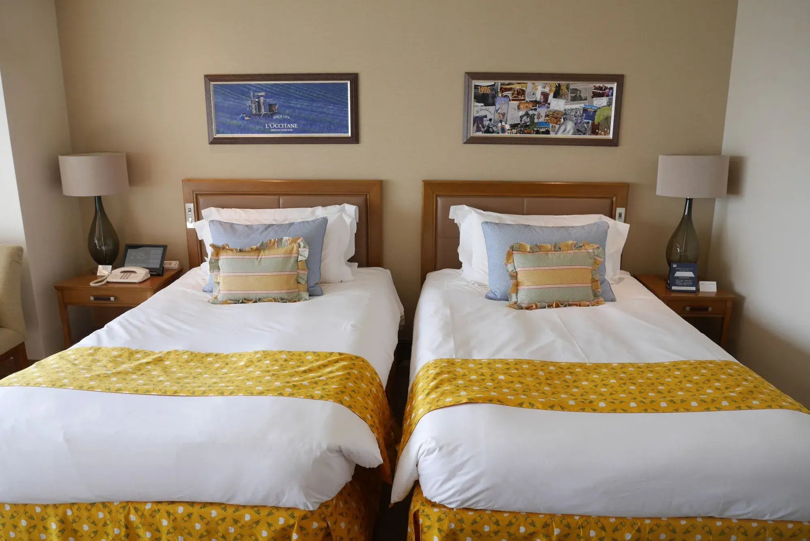 Отель Yokohama Royal Park