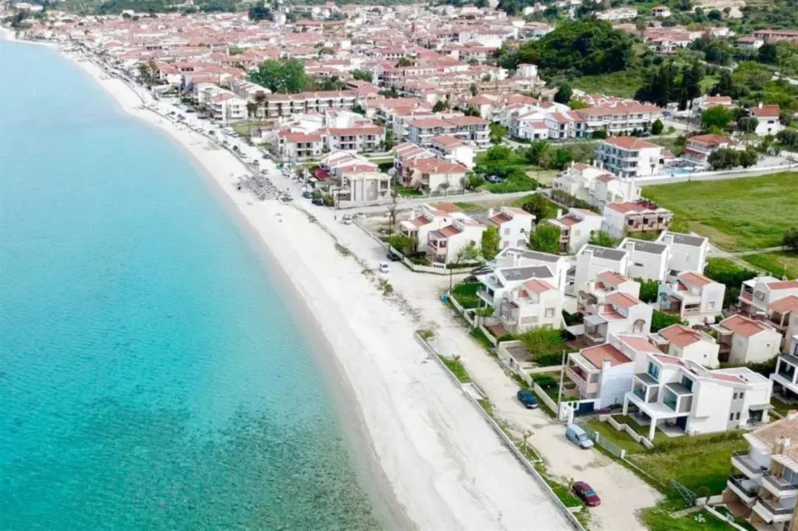 Elena First Line Beach House (2 Bedrooms 6 Guests)