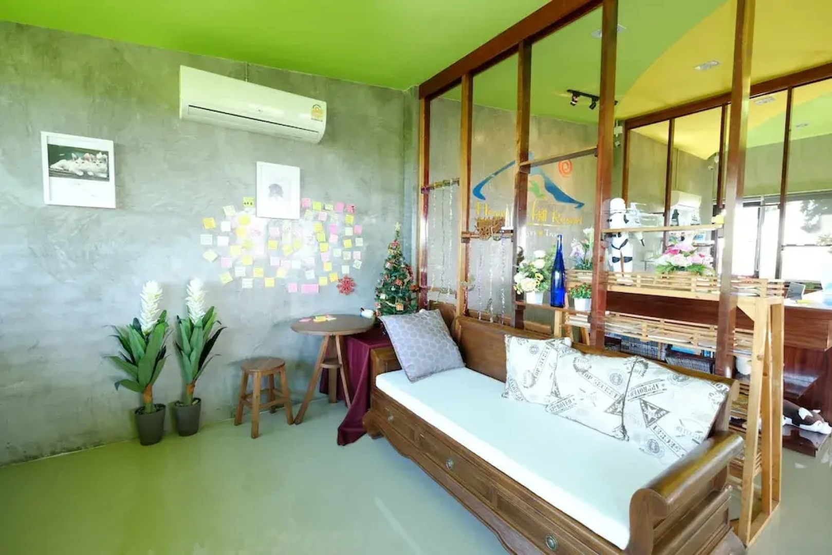 Barefeet Heaven Hill Naturist Resort