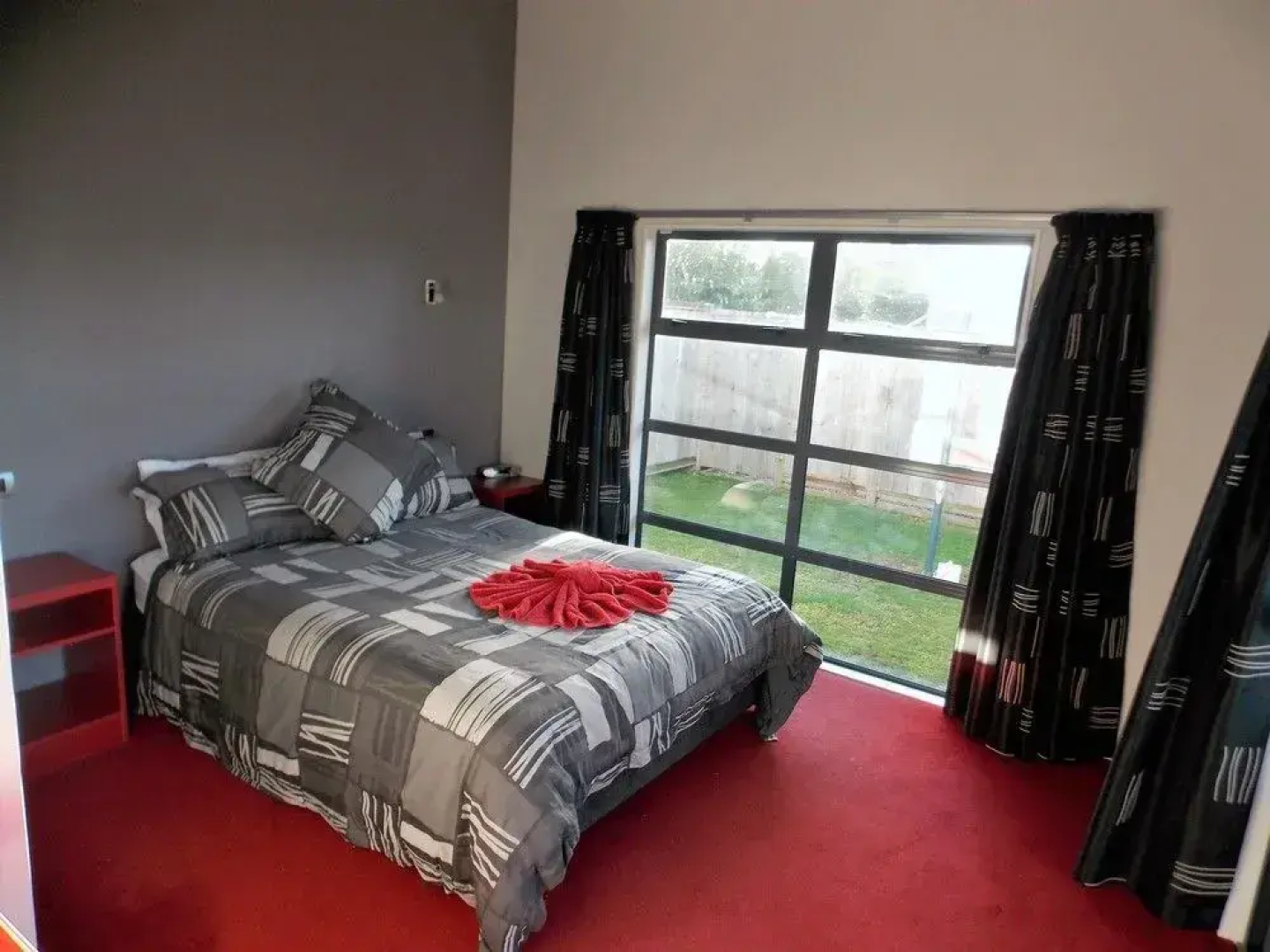 De Vine Martinborough 14 Cologne St