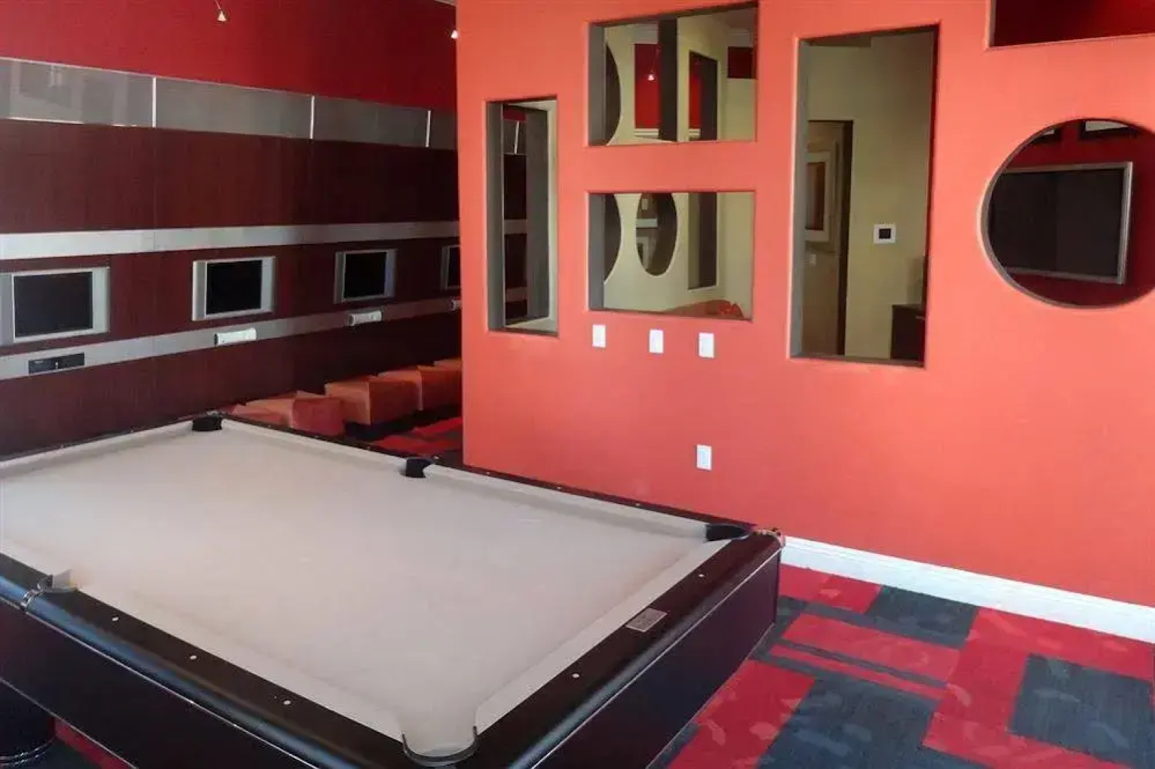 Sonoran Suites of San Diego