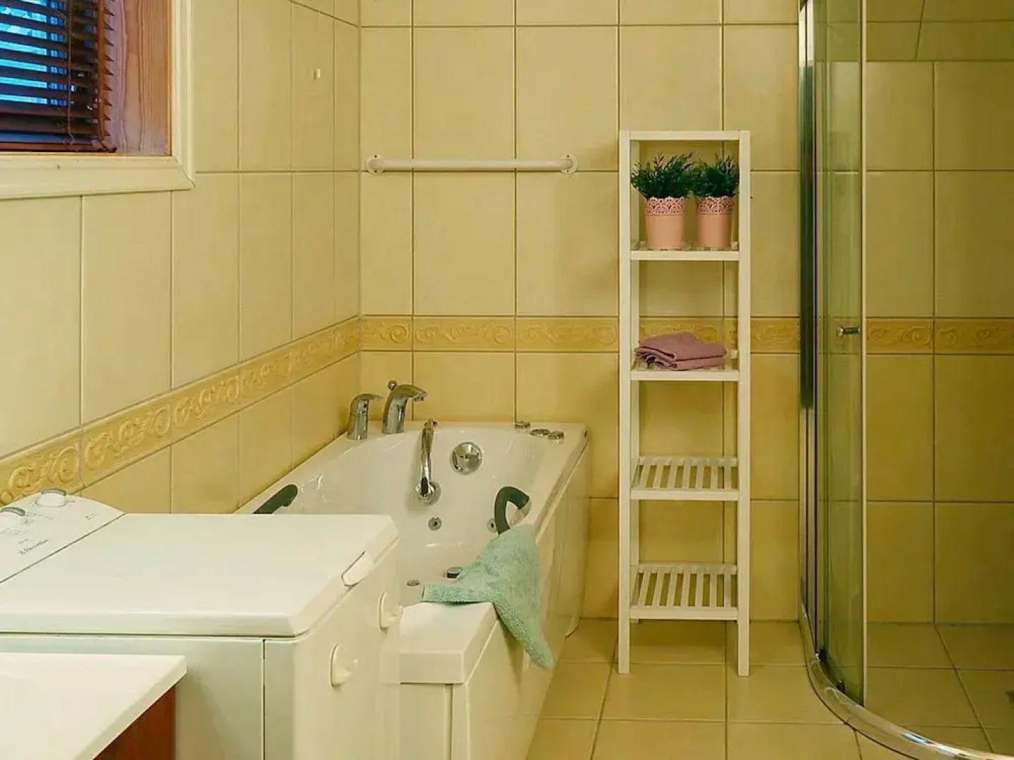 8 Person Holiday Home in Leikanger