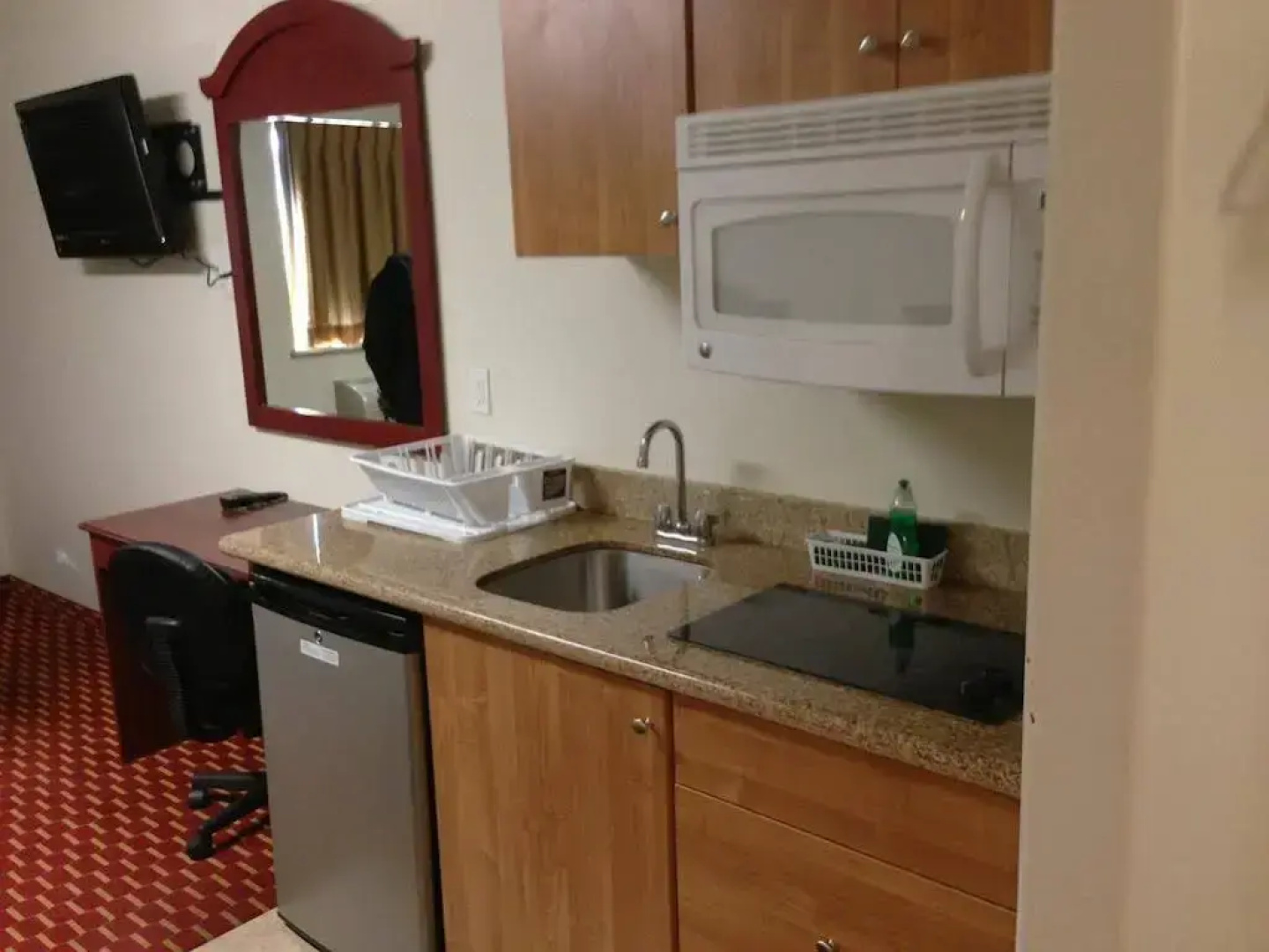 Split Mountain Motel