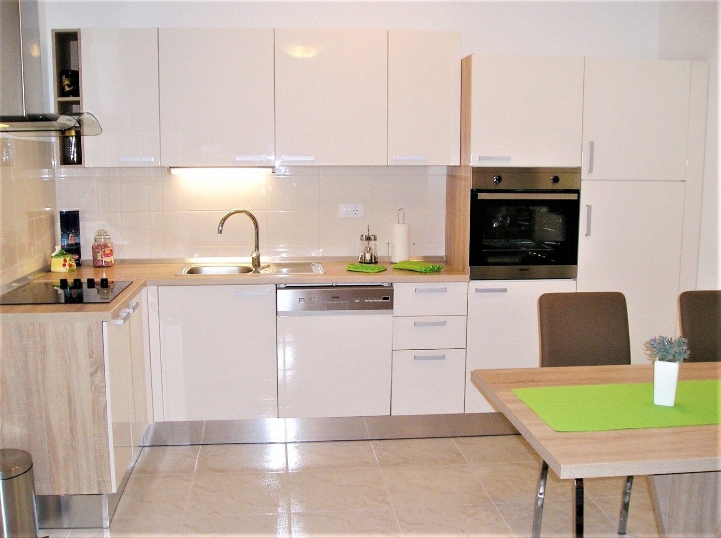 Apartment Tih - 20 m from sea: A1 Ruzmarin Sevid, Riviera Trogir