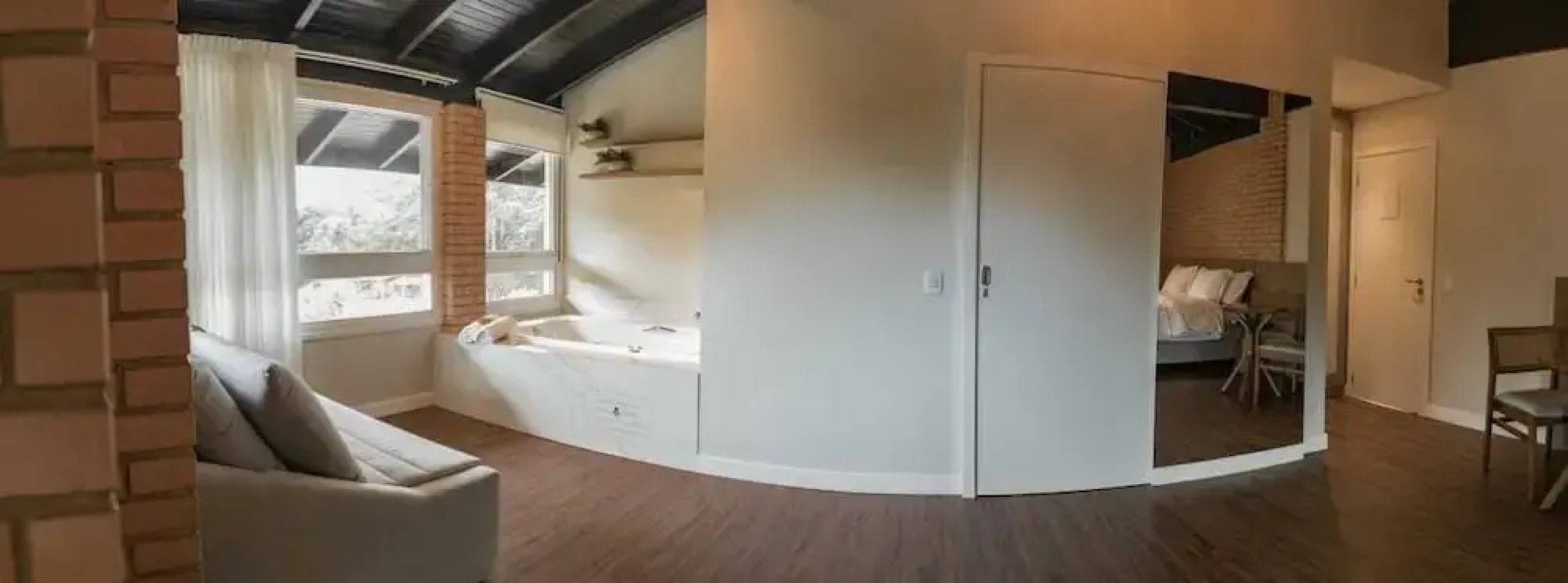 Village du Lac Hotel