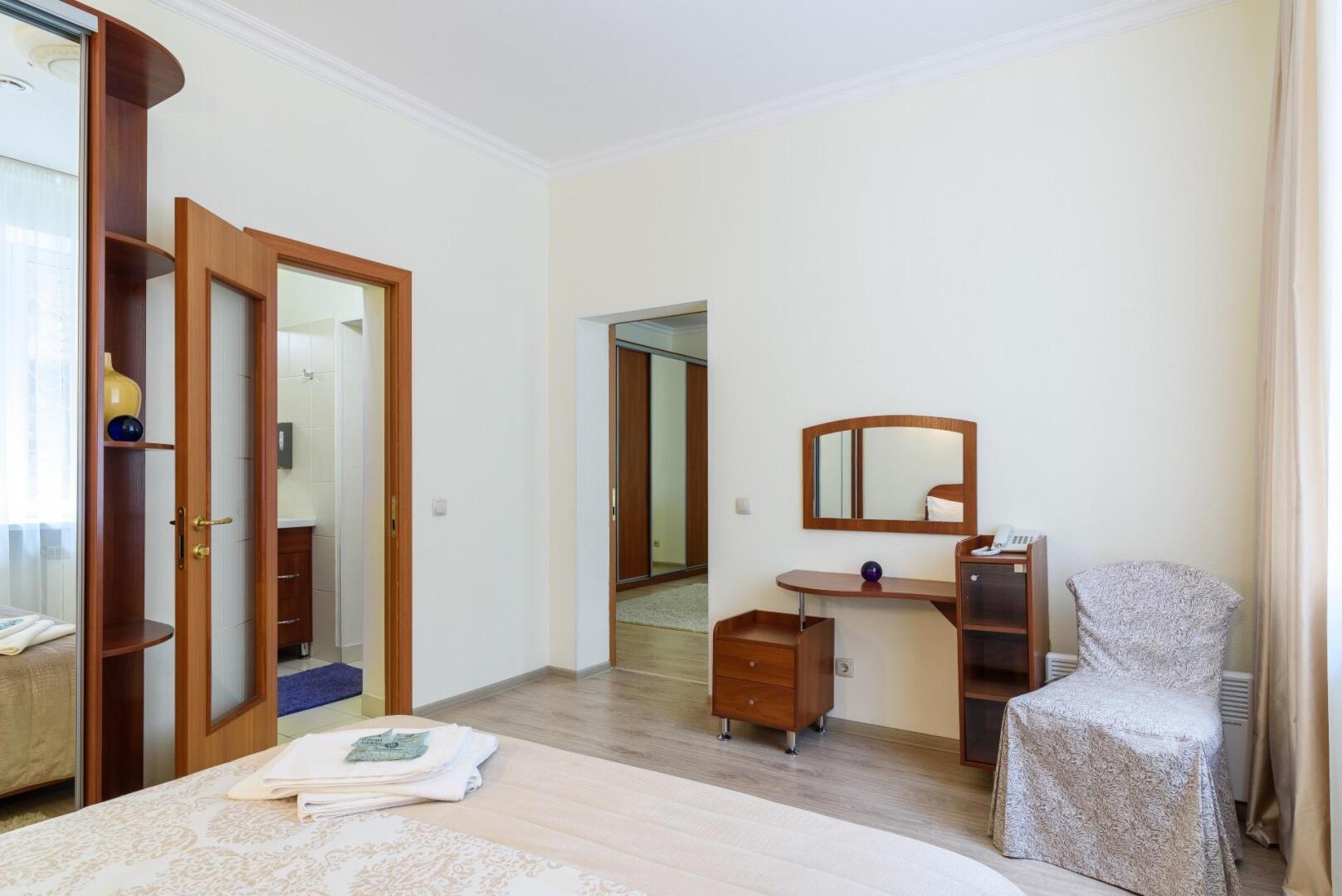 Отель Белокур