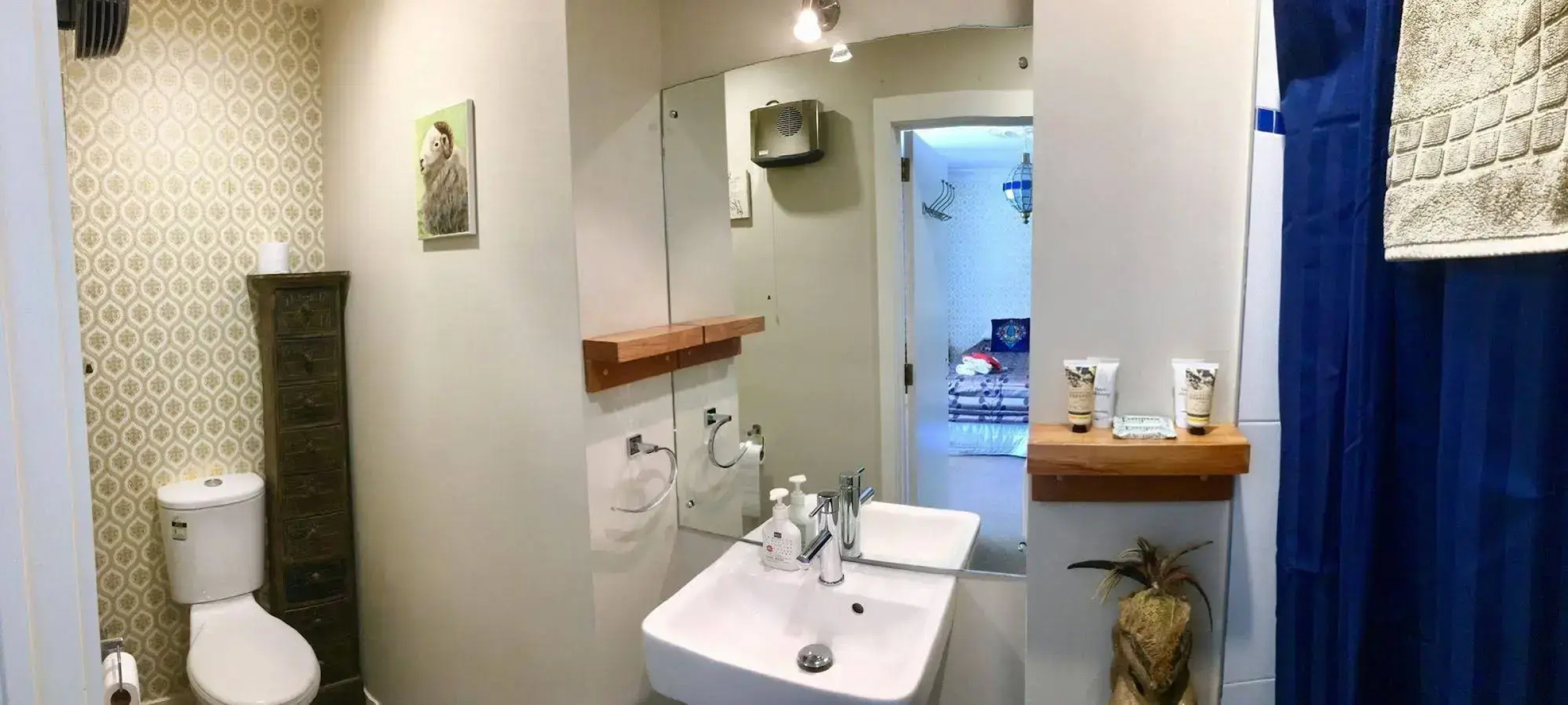 Castle Hill Lodge Bed and Breakfast