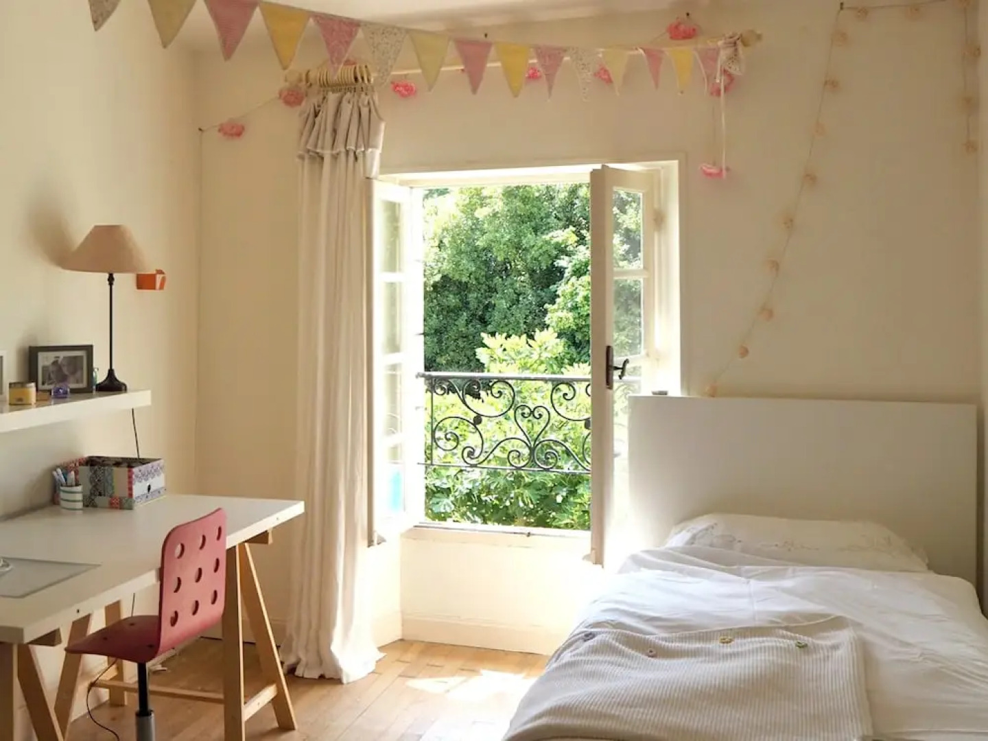 House With 6 Bedrooms in Montignac-charente, With Private Pool, Enclos