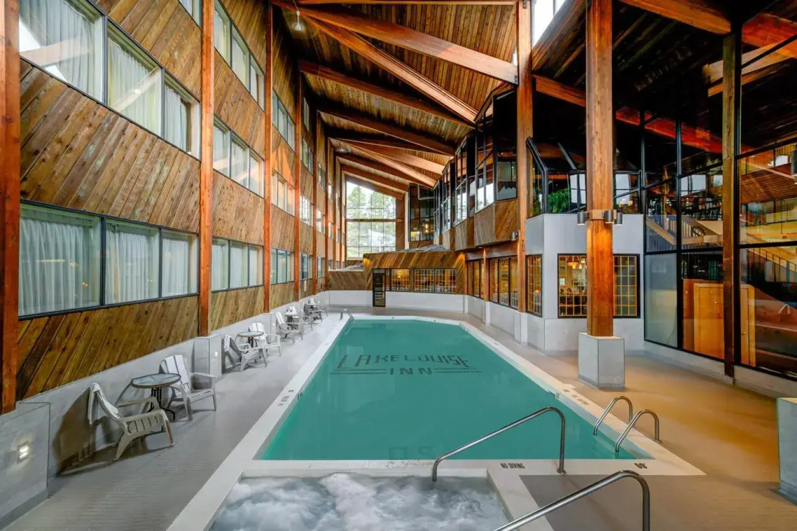 Lake Louise Inn