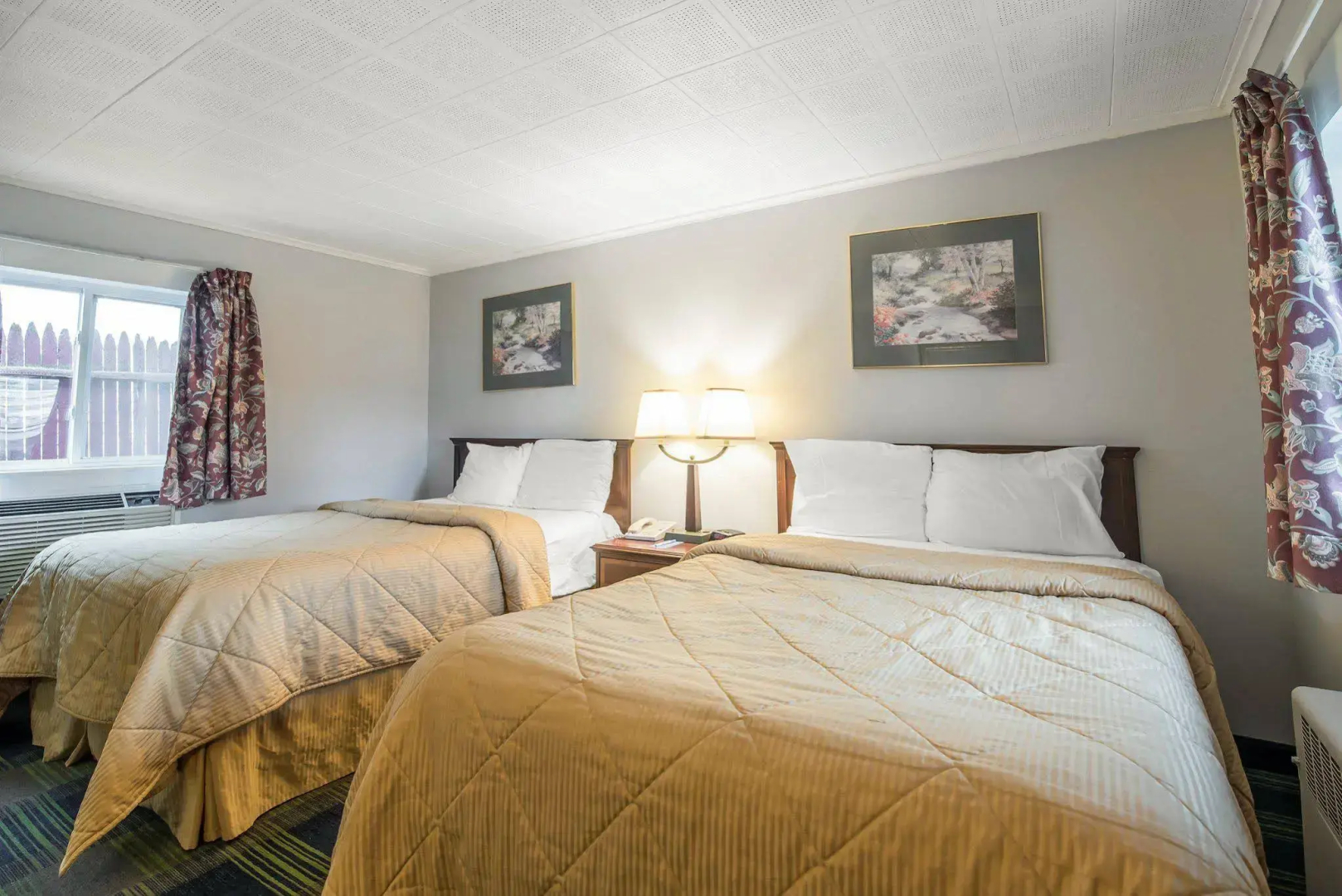Royal Inn Claremont