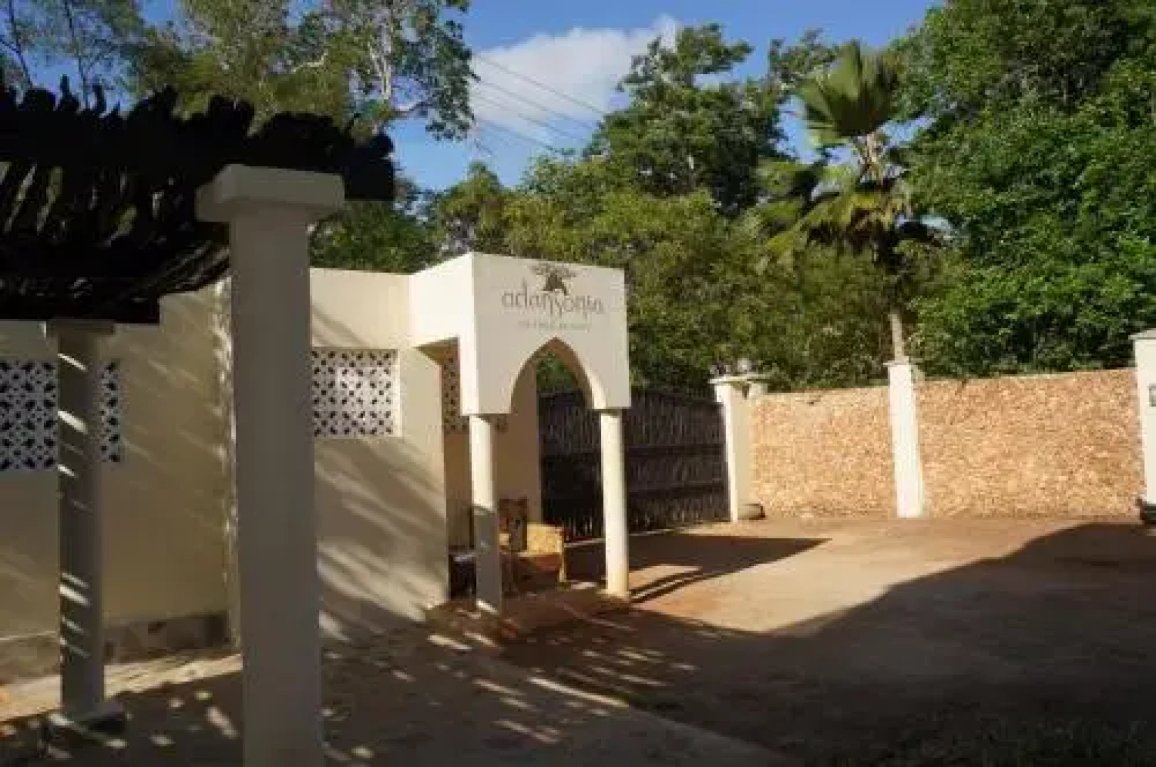 Adansonia Village Resort