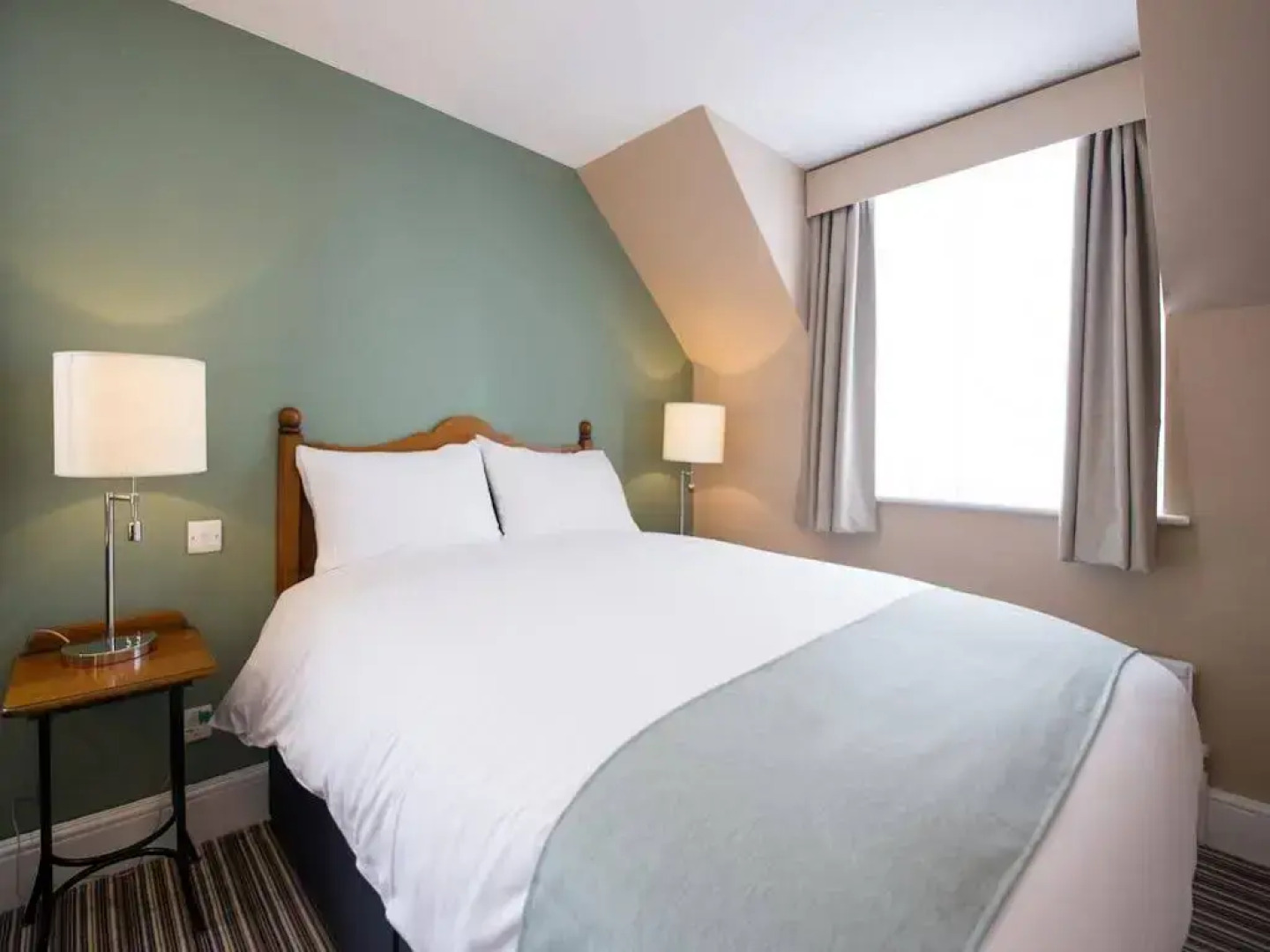 Innkeepers Lodge Exeter, Clyst St George