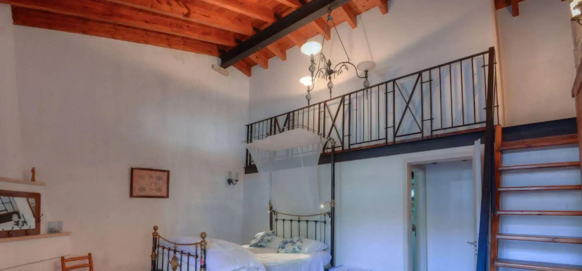 Komi Lofou Traditional House