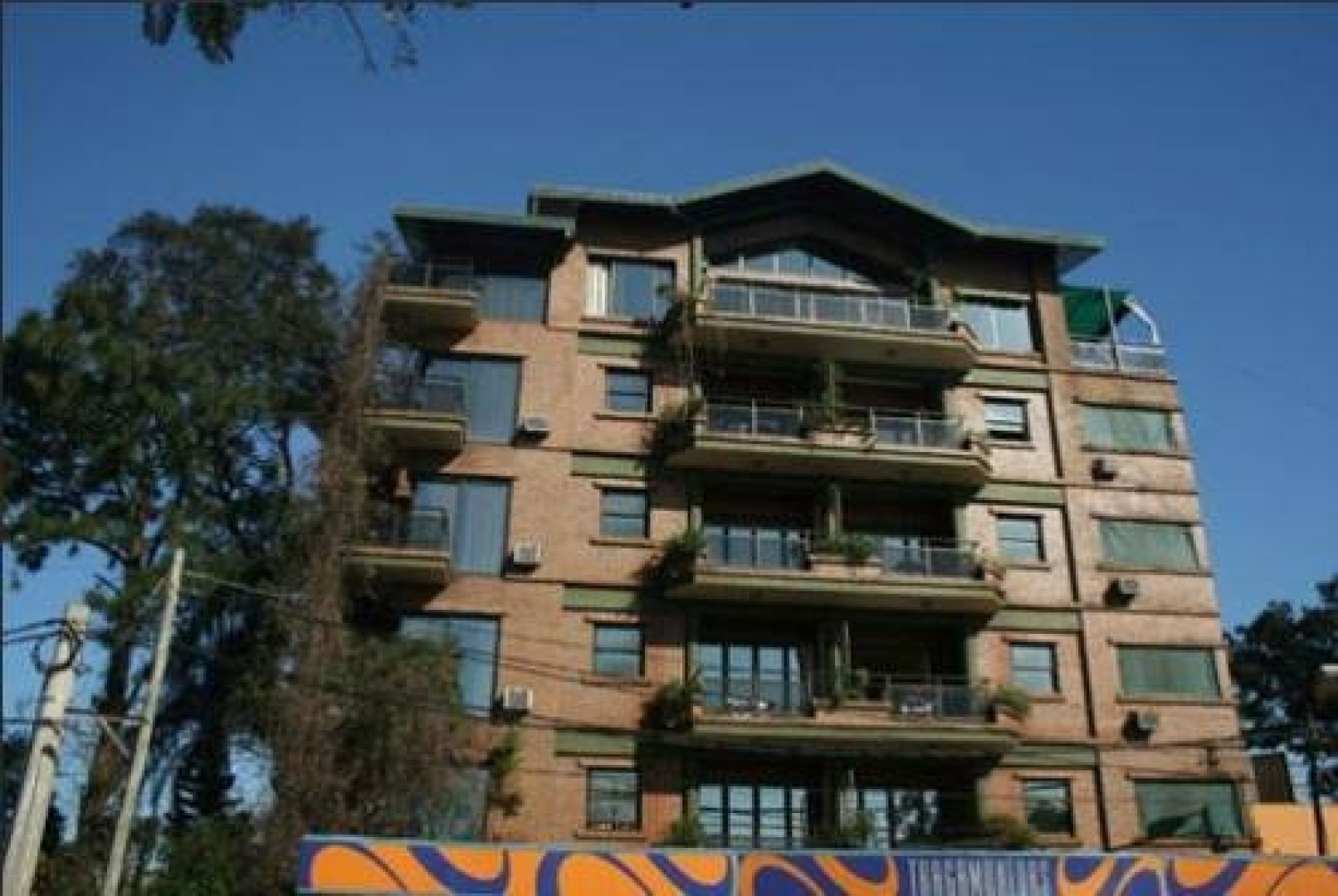 Edificio Nicolás y Marcelo Siry