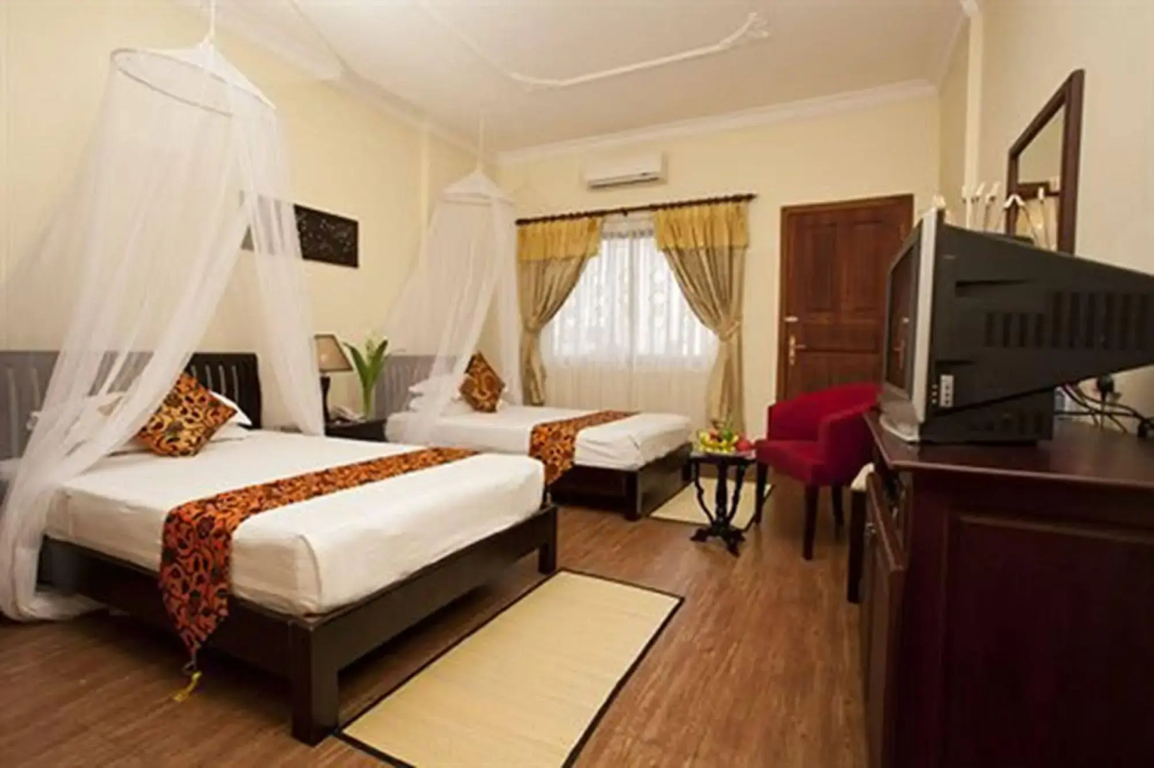 Royal Inn