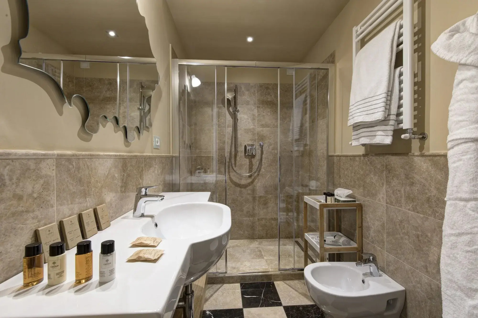 Отель Grand Hotel Cavour