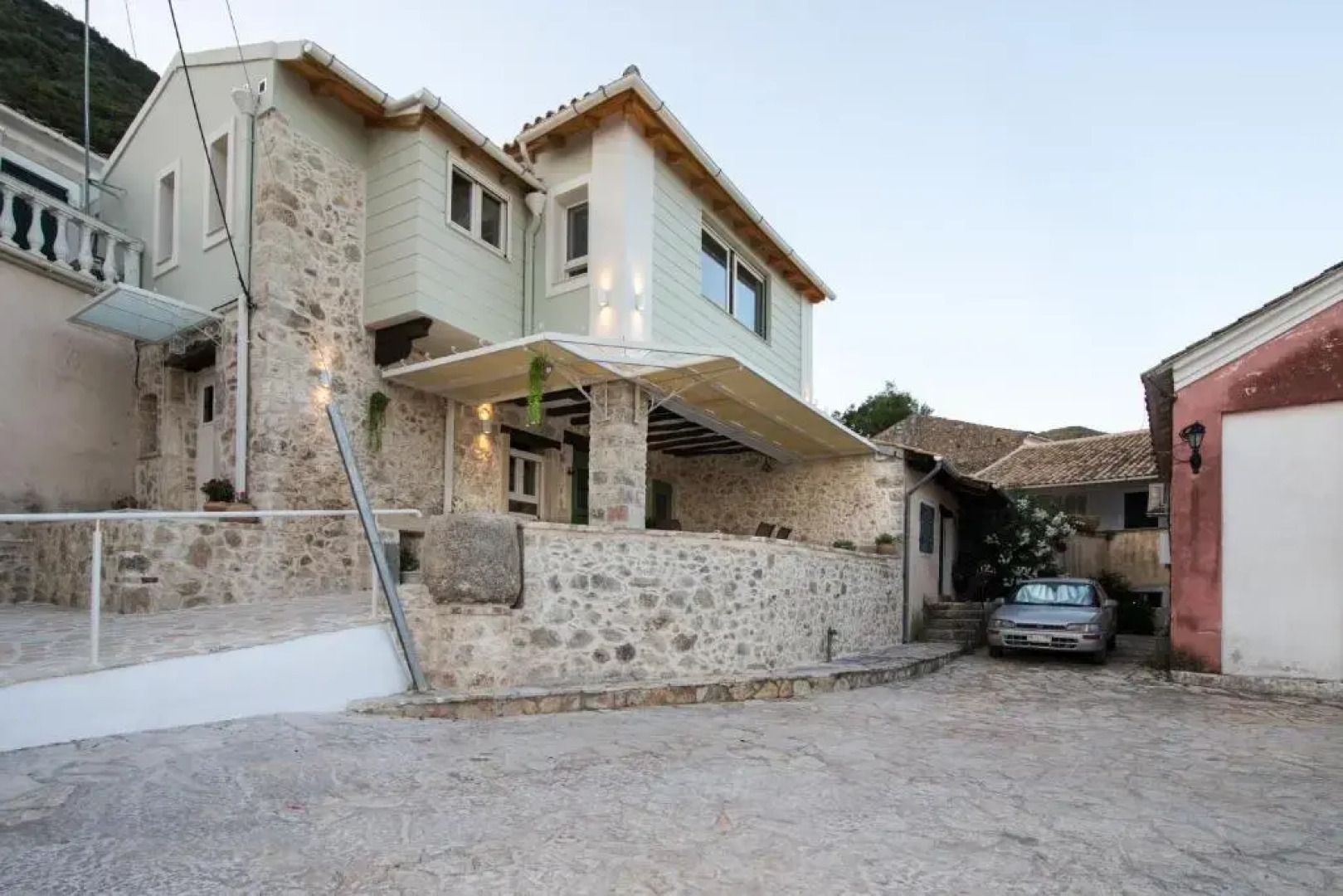 Casa Christalexia est 1773