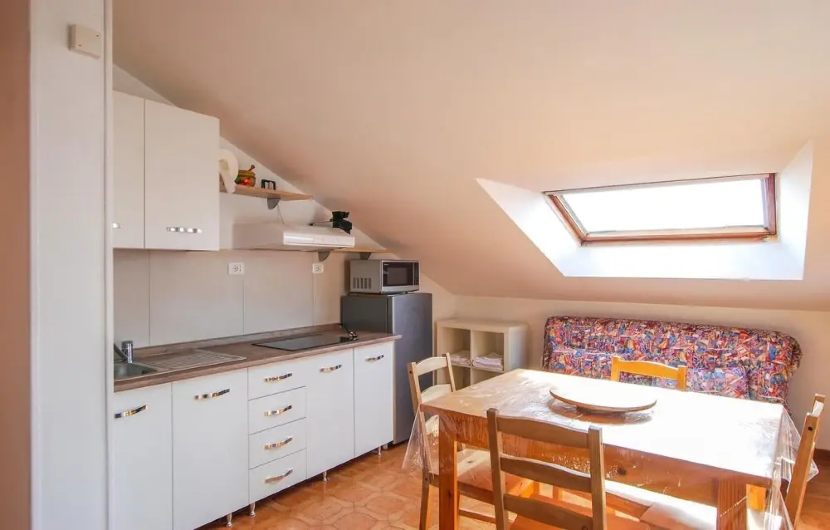 Beautiful Apartment in Porto San Giorgio With Wifi and 1 Bedrooms