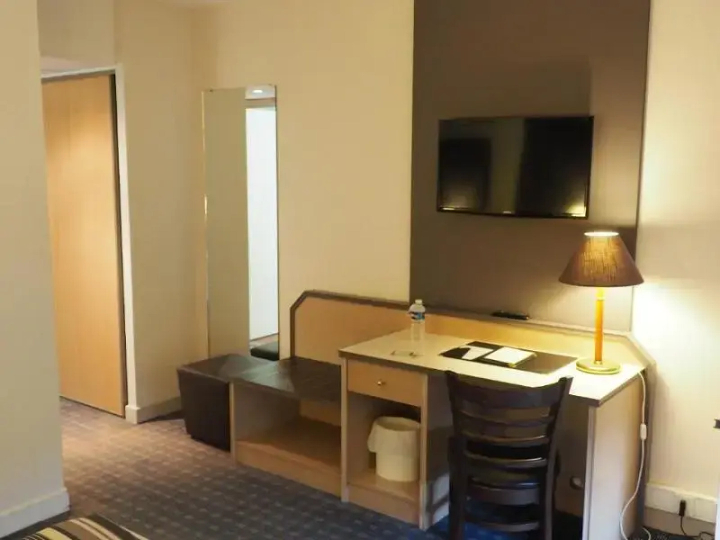 logis hotel l'Amandois