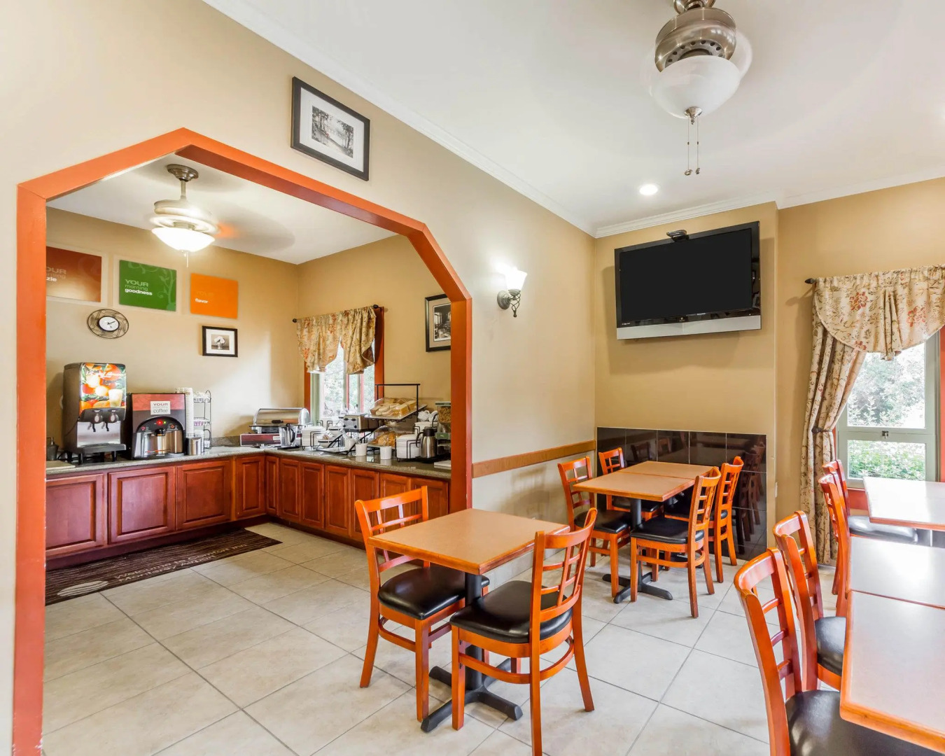 Comfort Inn Monterey Peninsula Airport