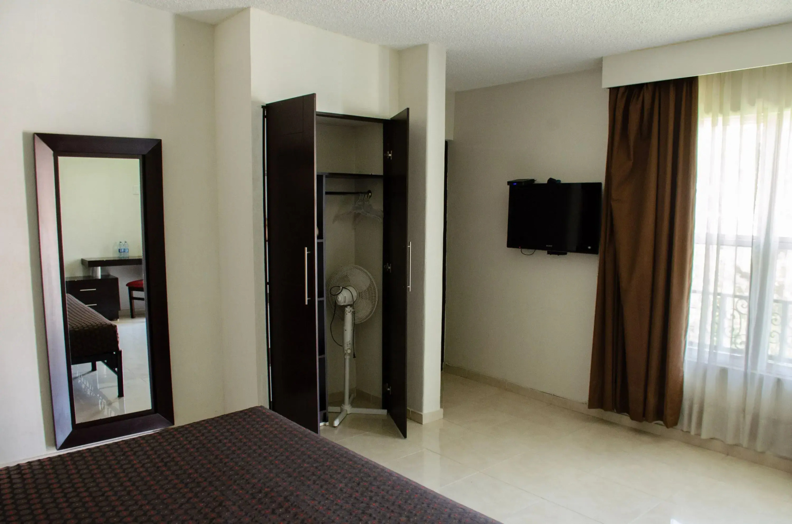 Hotel O Puente