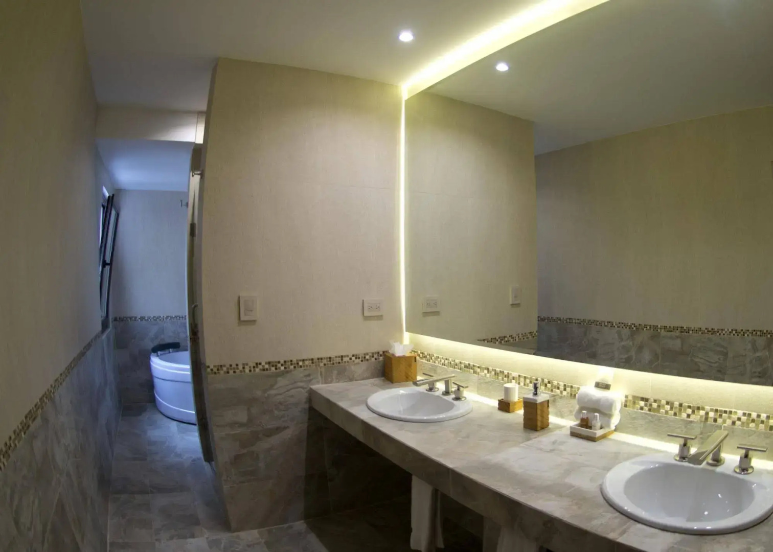 Pensativo House Hotel