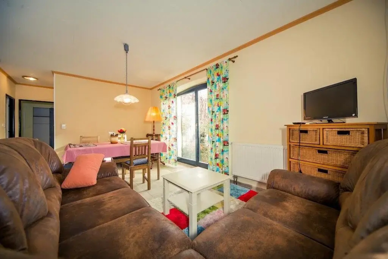 Penzion-statek U pejska a kočičky