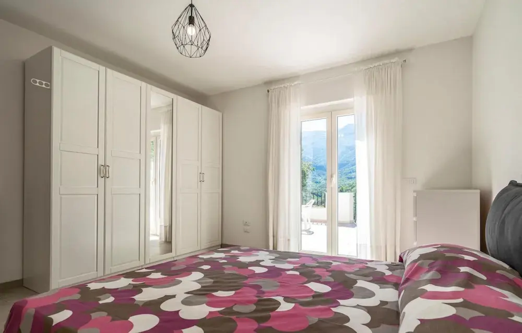 Beautiful Home in Farindola With Wifi and 2 Bedrooms