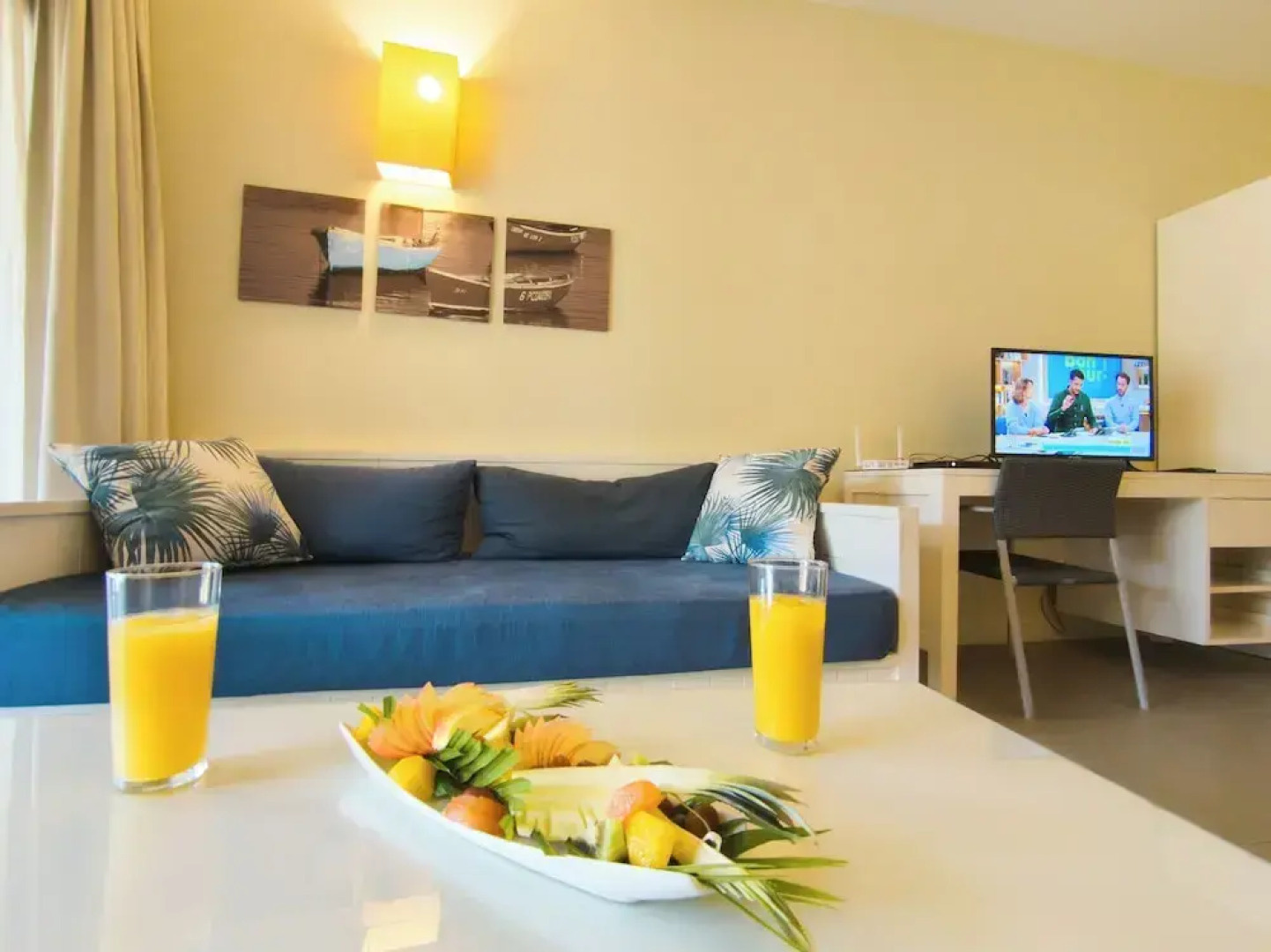 Be Cosy Apart Hotel with LOV