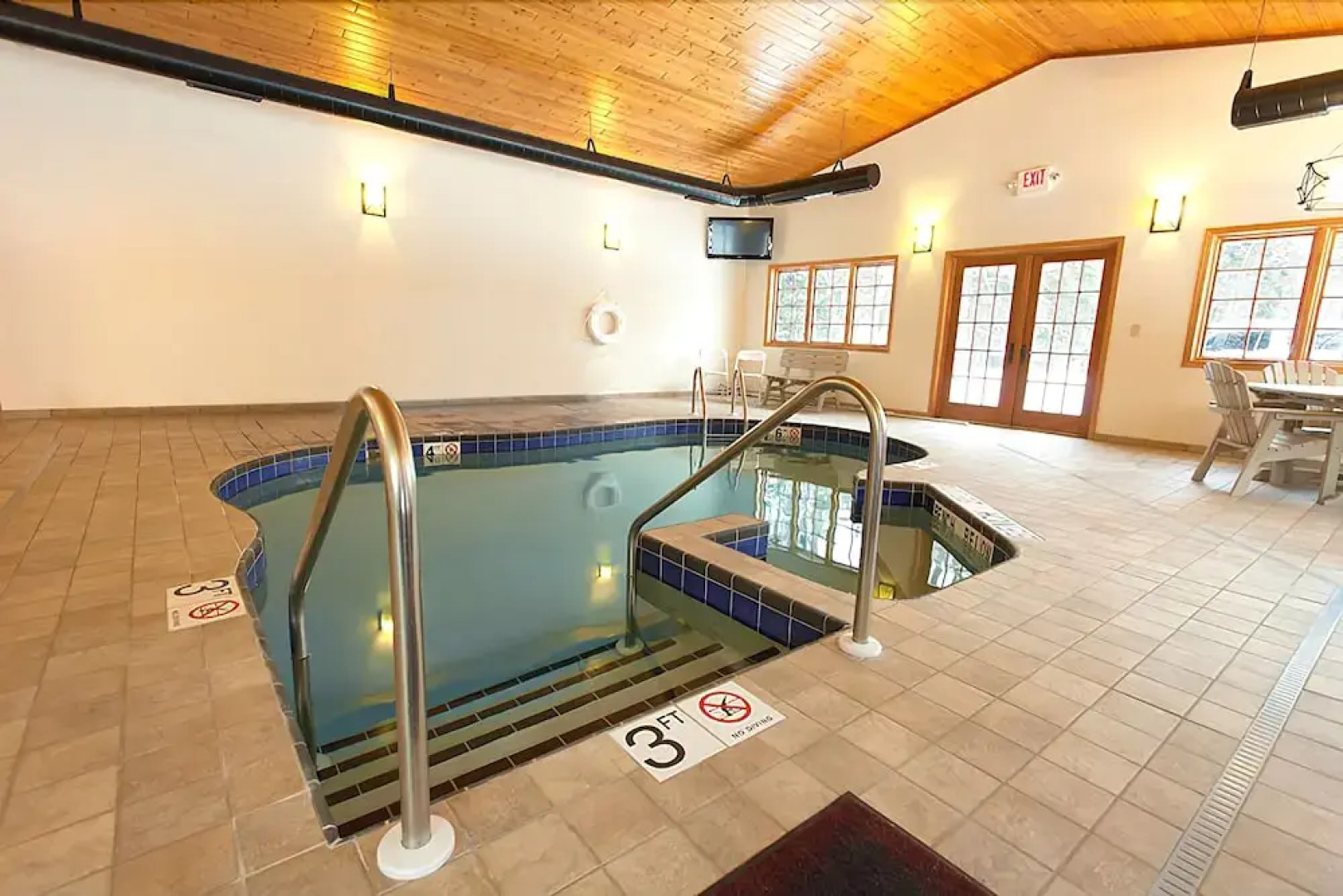 Copperwood #12 - 3 Br Condo