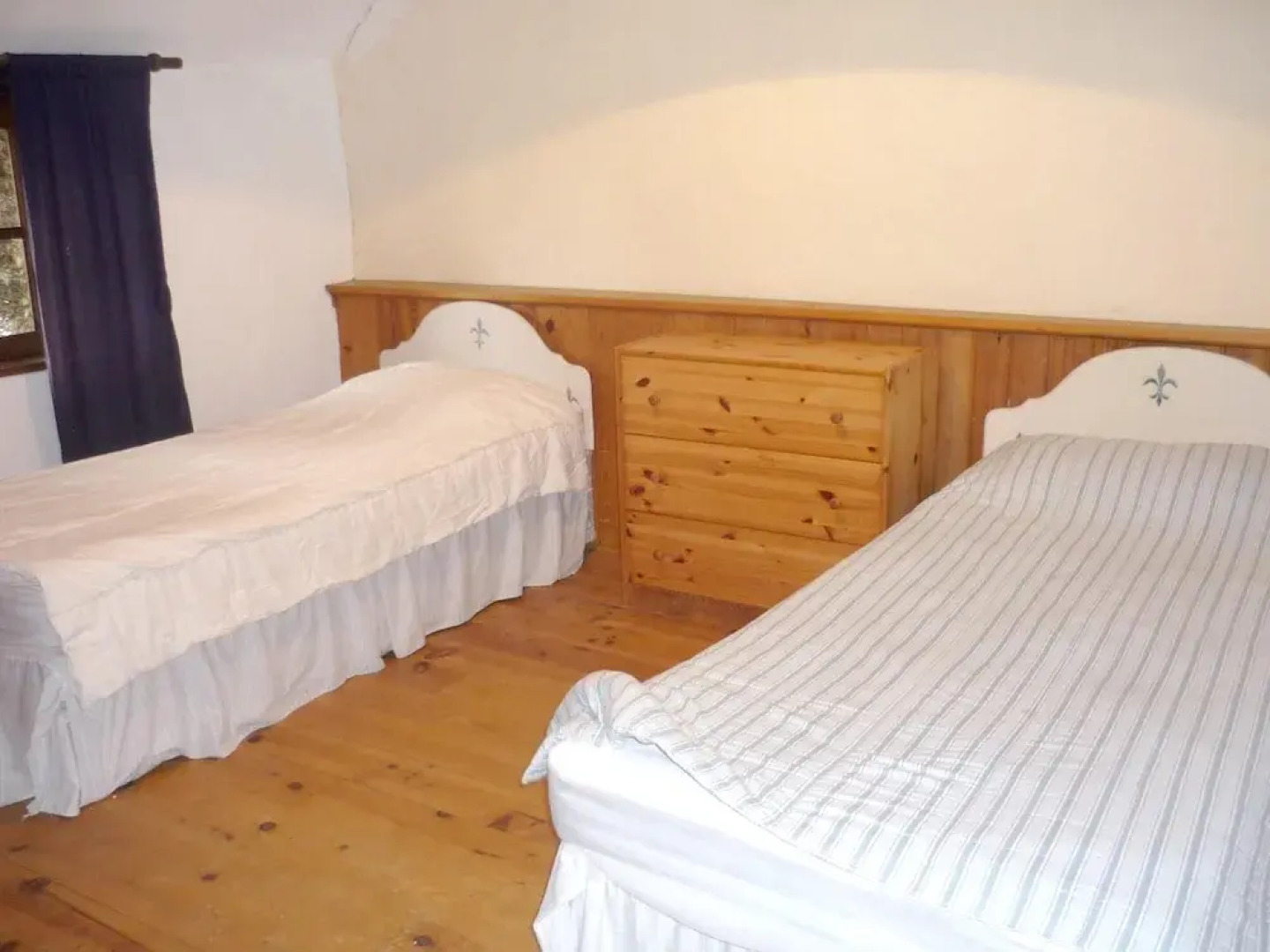 House With 2 Bedrooms in Issac, With Shared Pool and Furnished Garden